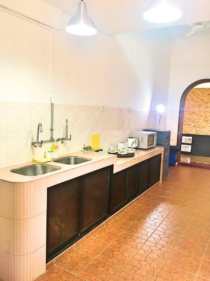 Lavender Green Home Malacca Екстериор снимка